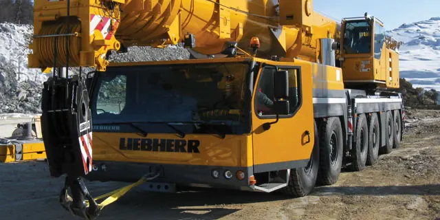 стекло триплекс для liebherr